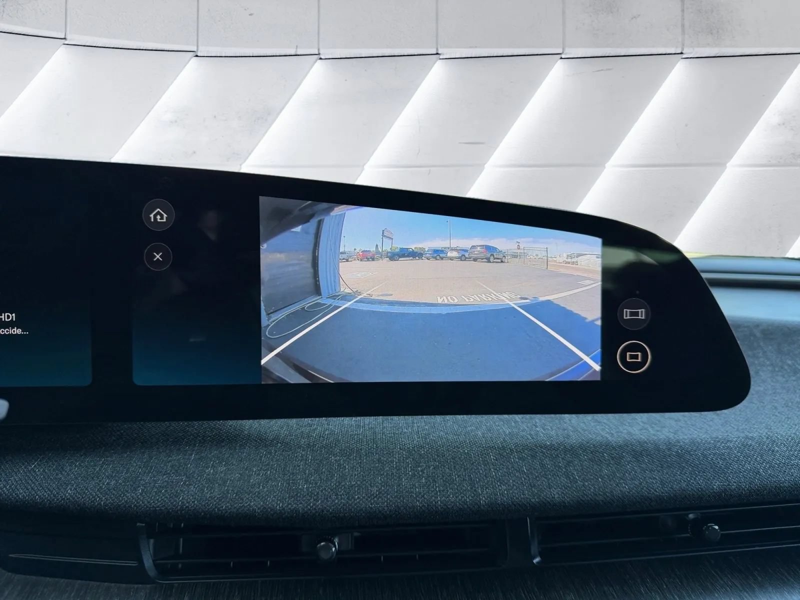 Used 2023 Lucid Air Pure AWD/4WD image 15