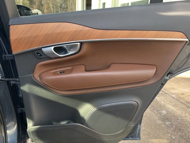 Certified 2024 Volvo XC90 B5 Plus image 19