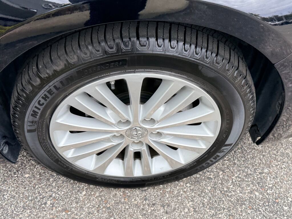 Used 2015 Toyota Avalon XLE Touring image 15