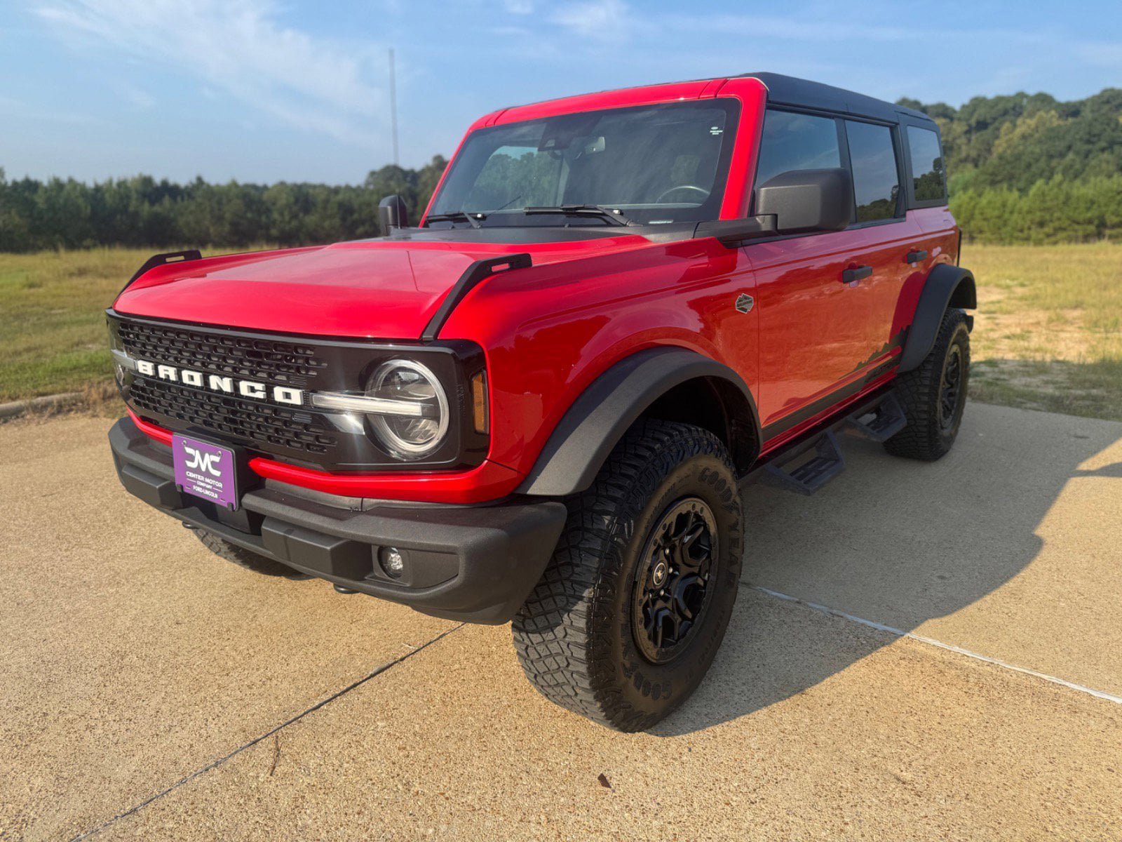 Used 2022 Ford Bronco Wildtrak AWD/4WD image 1