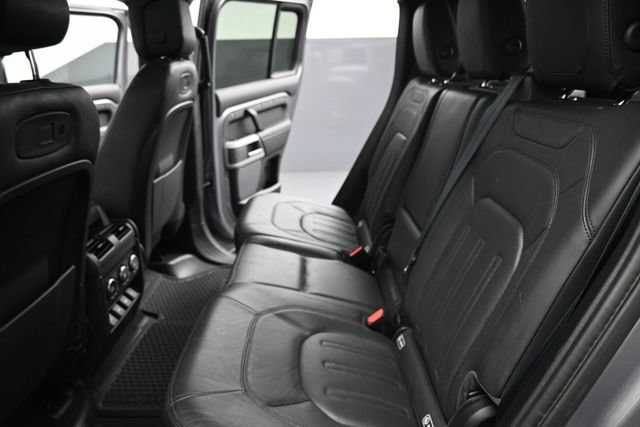 Used 2020 Land Rover Defender 110 SE AWD/4WD image 20