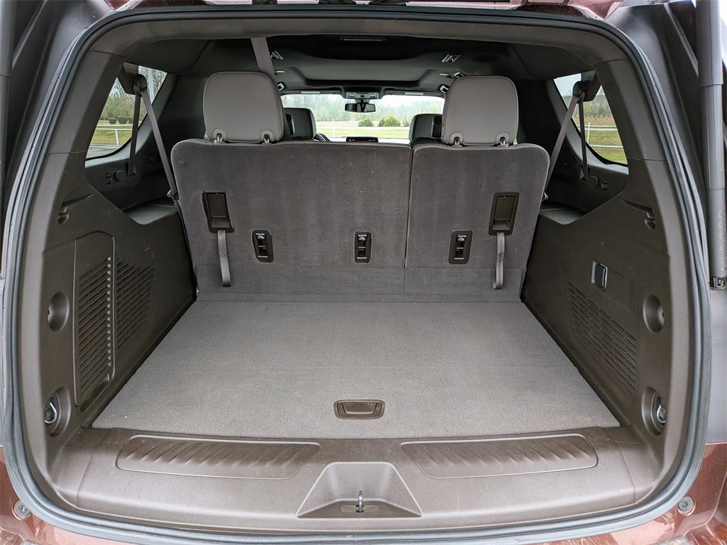 Used 2022 GMC Yukon XL SLT image 11