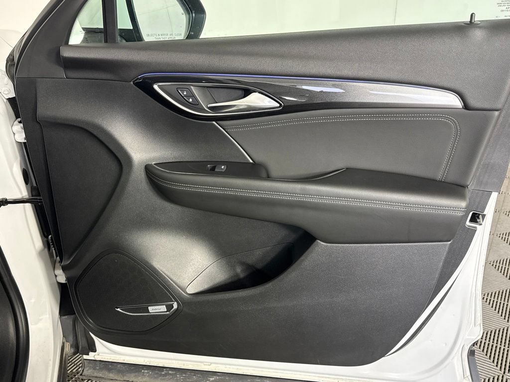 Certified 2024 Buick Envision Preferred AWD/4WD image 40
