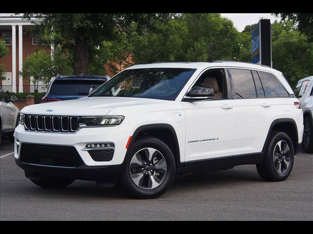 Used 2022 Jeep Grand Cherokee Limited 4xe image 1