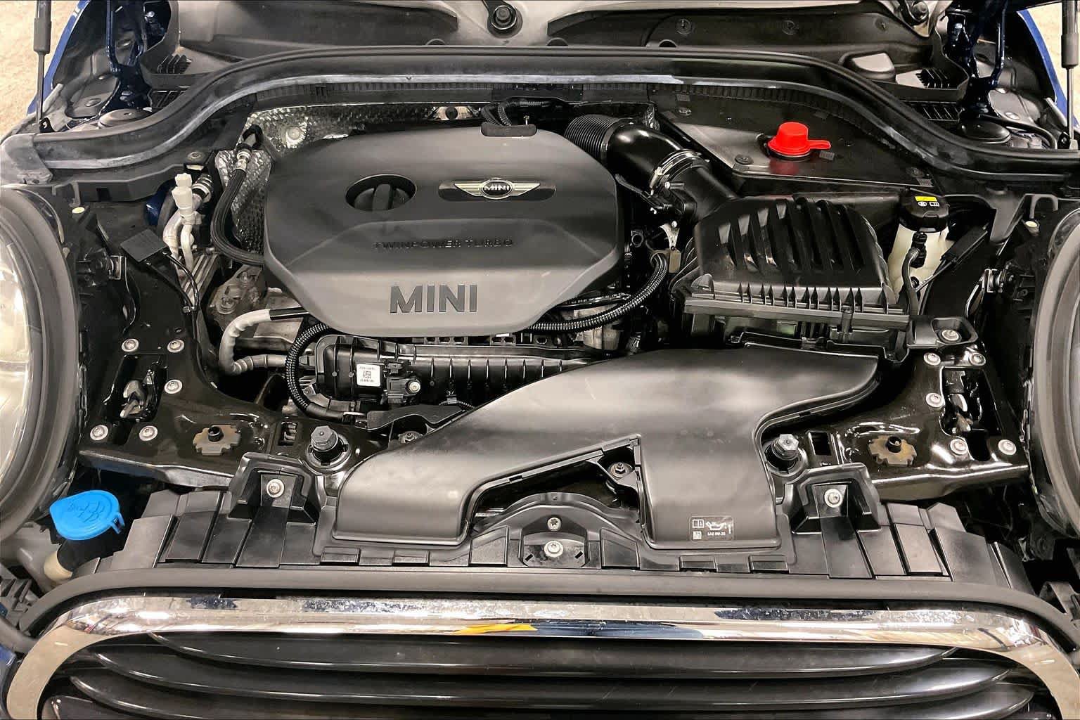 Used 2017 MINI Cooper 2-Door Hardtop FWD image 30
