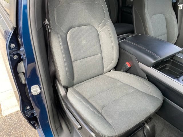 Used 2022 RAM 1500 Big Horn AWD/4WD image 34
