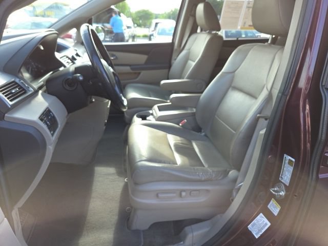 Used 2014 Honda Odyssey EX-L image 9