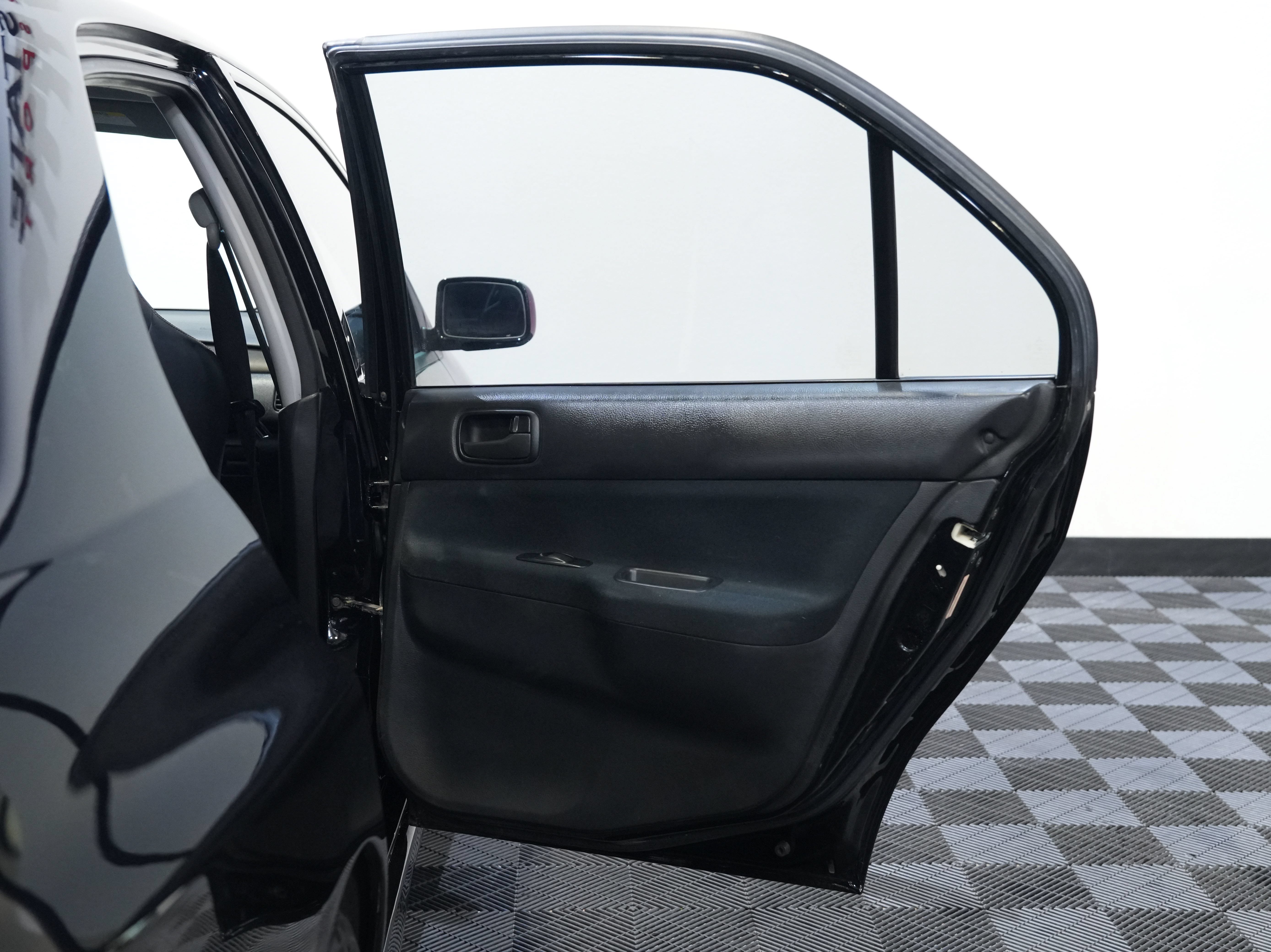 Used 2006 Mitsubishi Lancer Evolution MR AWD/4WD image 26