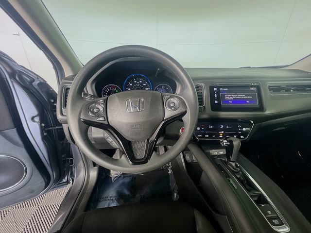 Used 2017 Honda HR-V EX image 14
