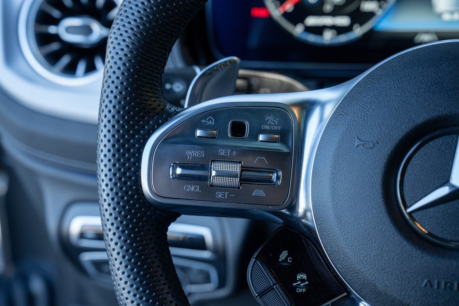 Used 2024 Mercedes-Benz G 63 AMG 4MATIC image 16