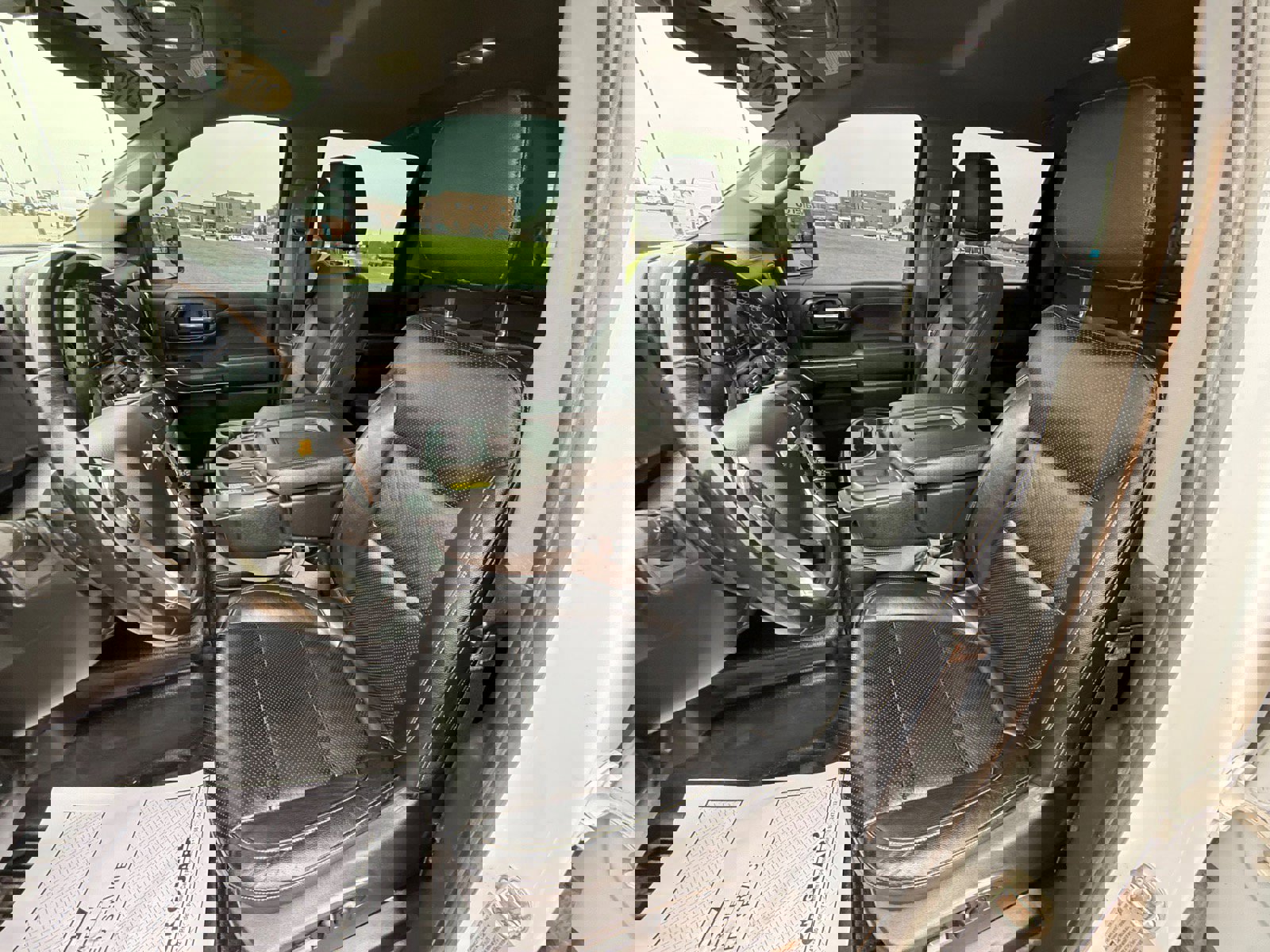 Used 2023 Chevrolet Silverado 3500 LT w/ Convenience Package image 10