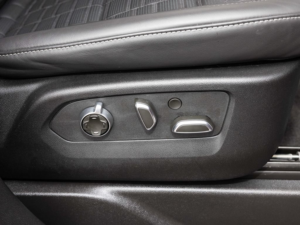 Used 2025 Cadillac Escalade V w/ LPO, Floor Liner Package AWD/4WD image 76