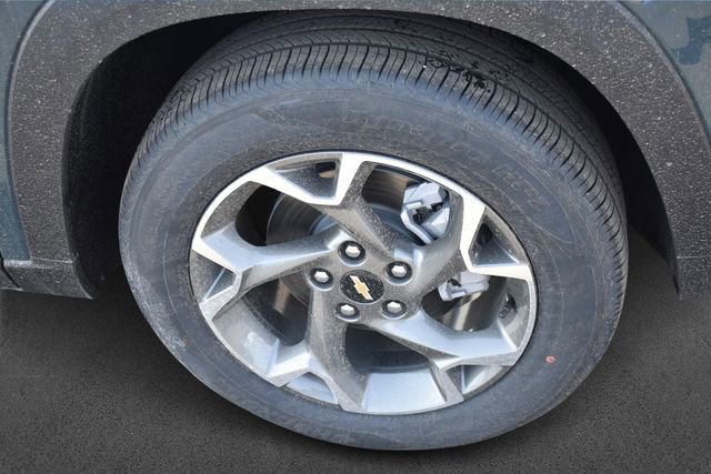 New 2026 Chevrolet Trax LT w/ LPO, Blackout Package image 12