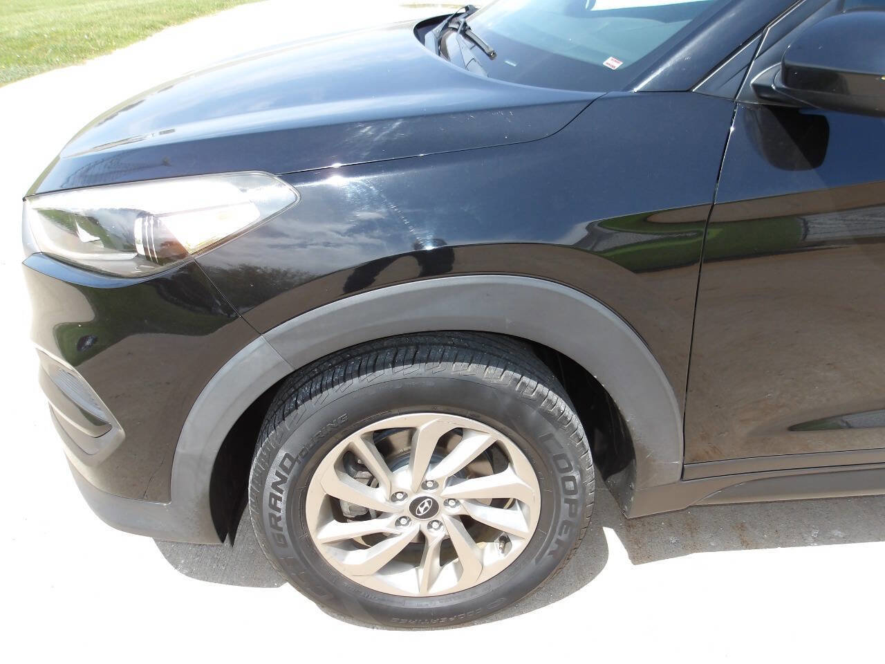 Used 2017 Hyundai Tucson SE FWD image 29