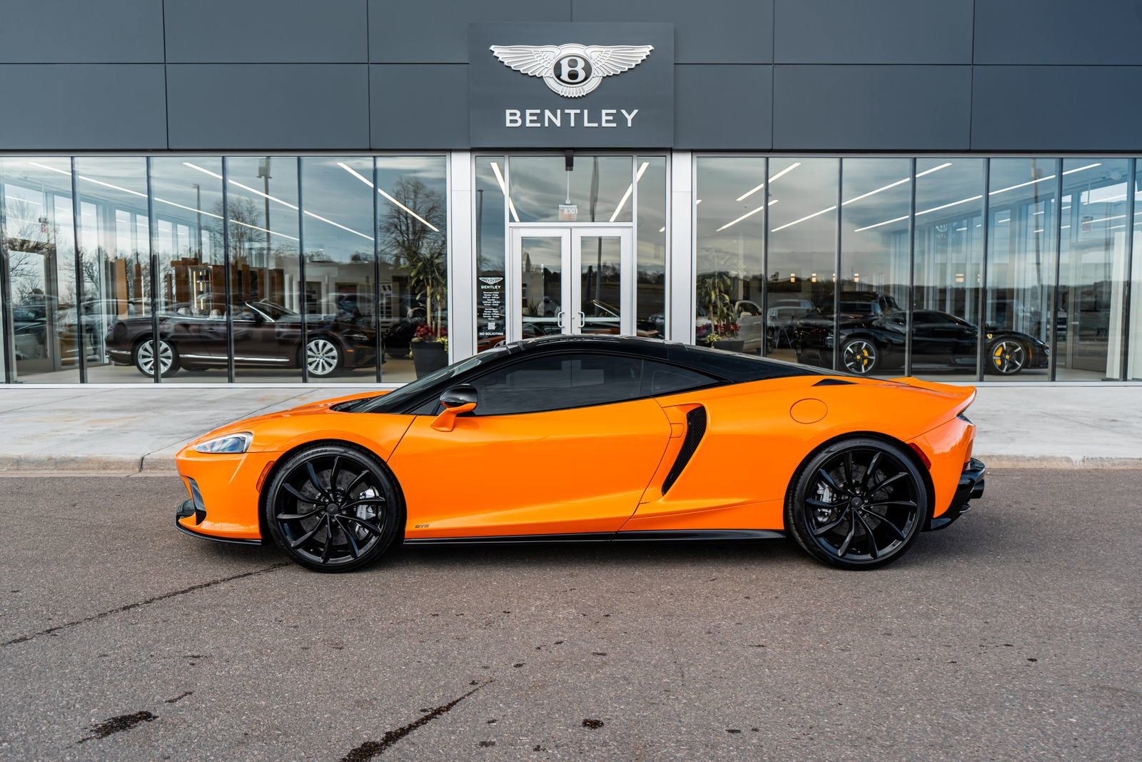 Used 2025 McLaren GTS image 5