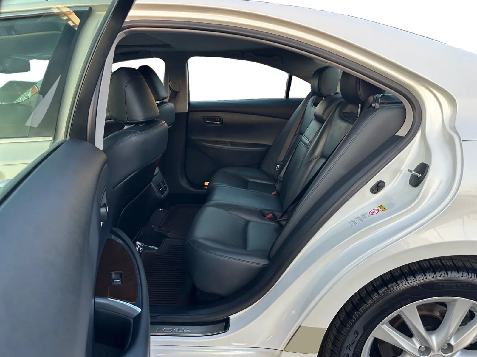 Used 2012 Lexus ES 350 FWD image 17