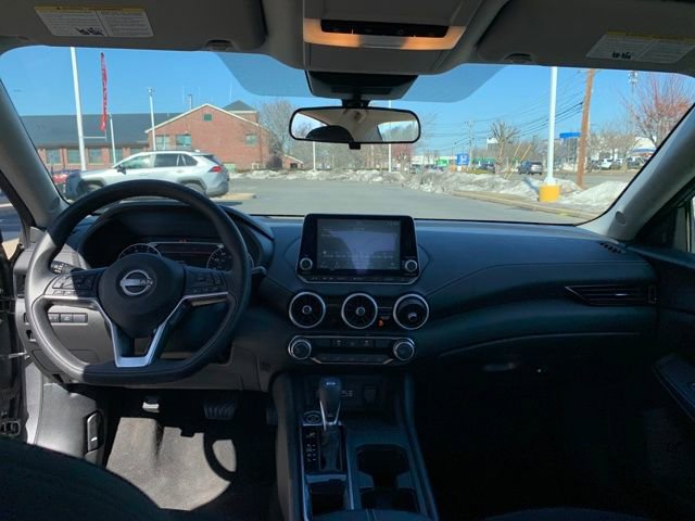 Used 2024 Nissan Sentra SV image 15