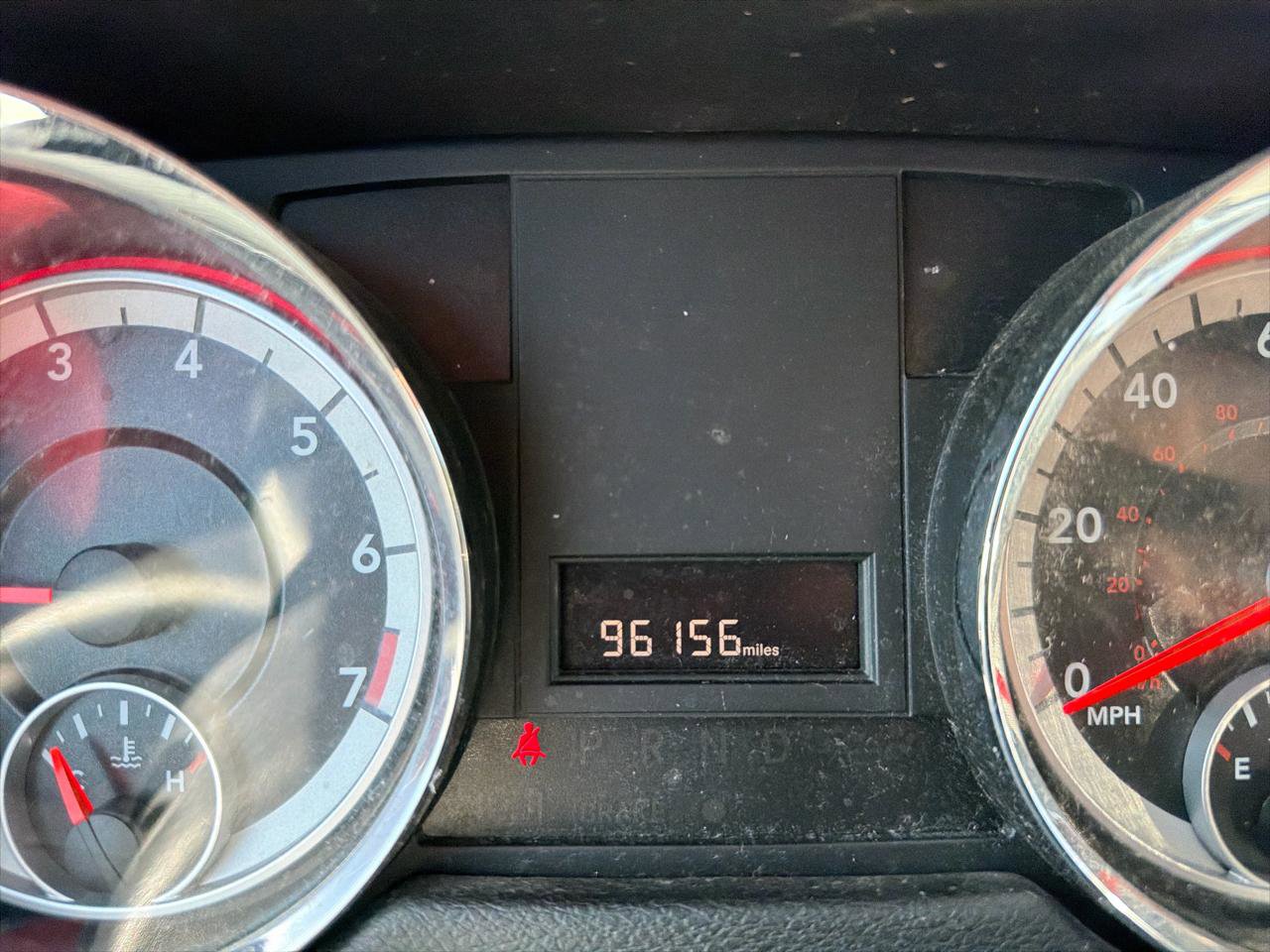 Used 2015 Dodge Grand Caravan SXT FWD image 29