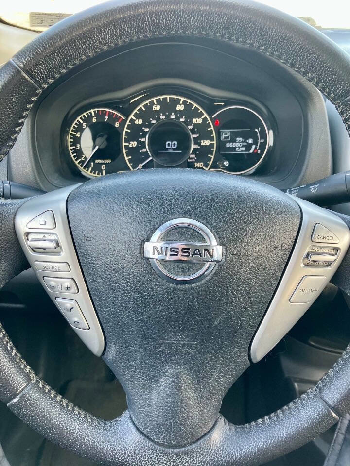 Used 2015 Nissan Versa Note SV image 10