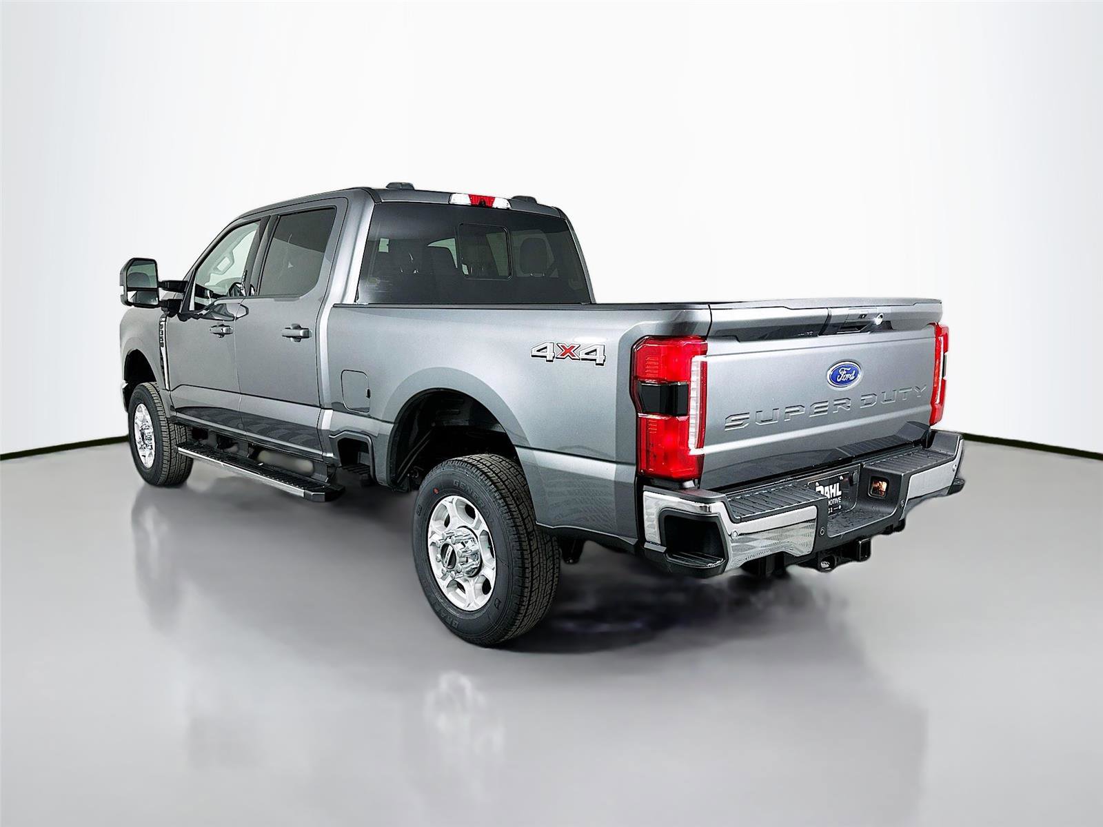 New 2026 Ford F350 XLT w/ XLT Premium Package image 5
