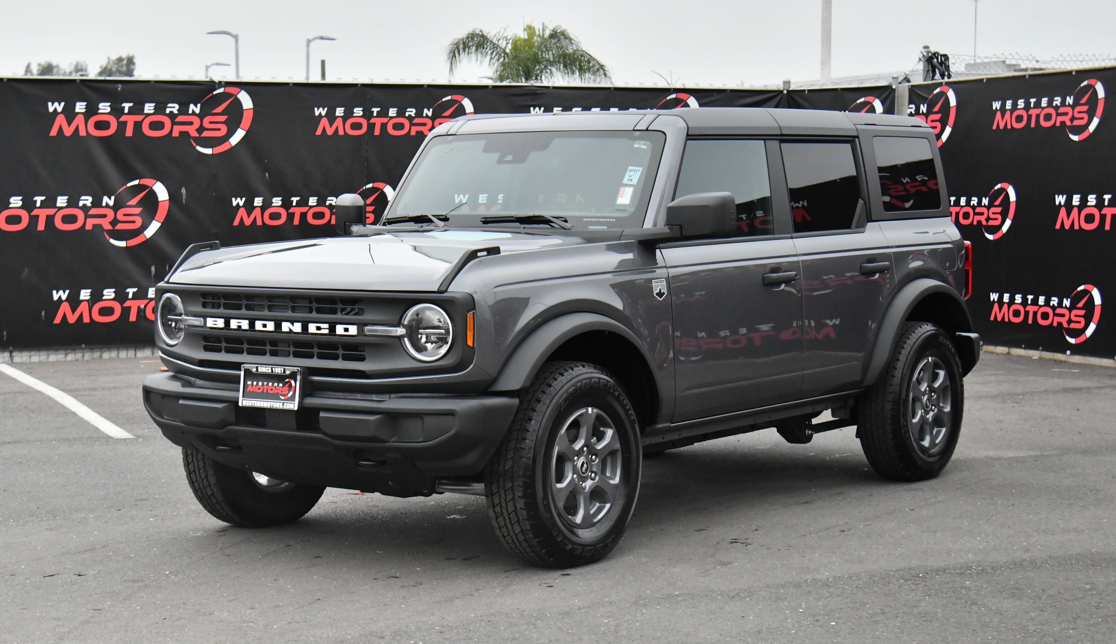Used 2025 Ford Bronco Big Bend image 3