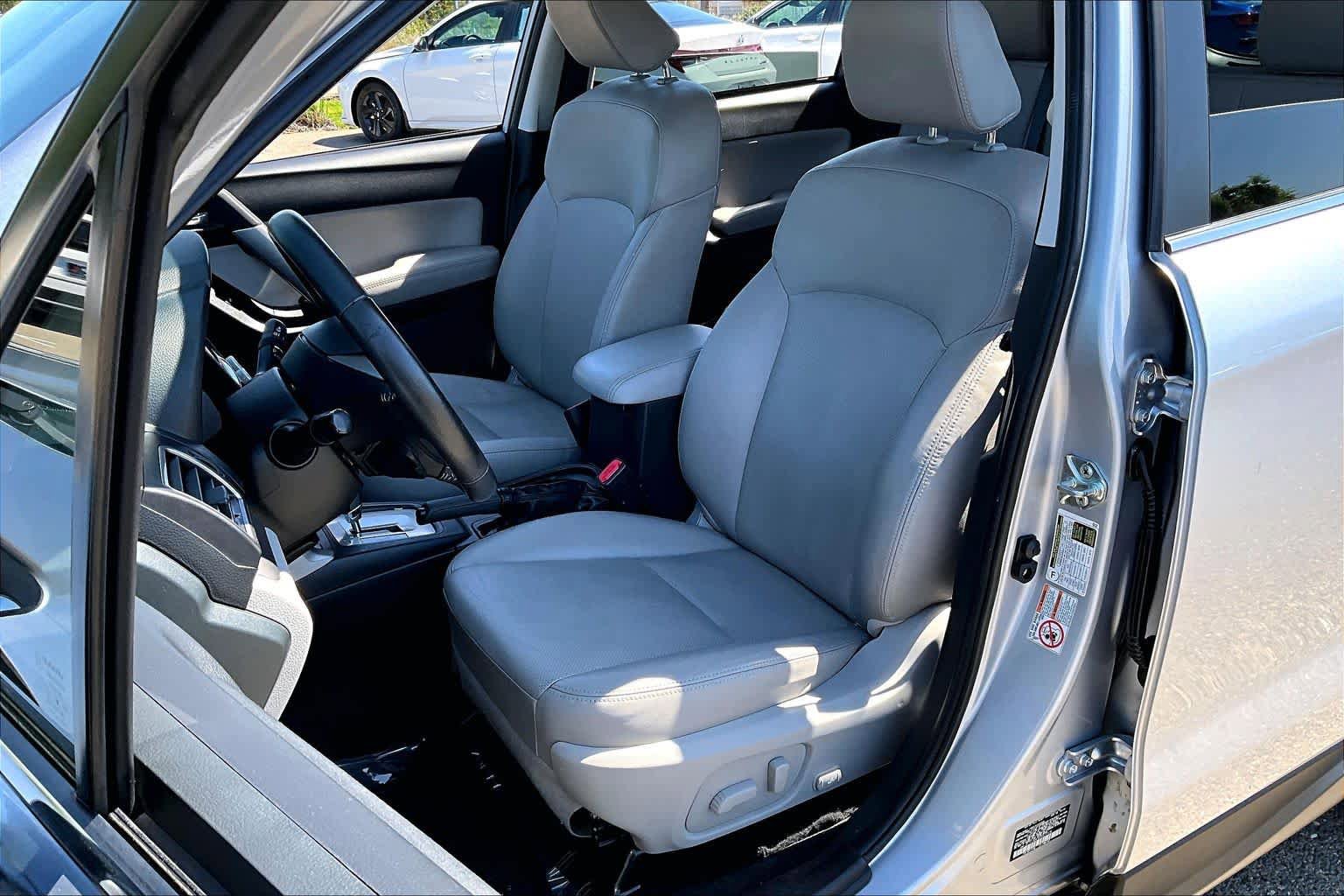 Used 2016 Subaru Forester 2.5i Limited w/ Protection Package #2 AWD/4WD image 7