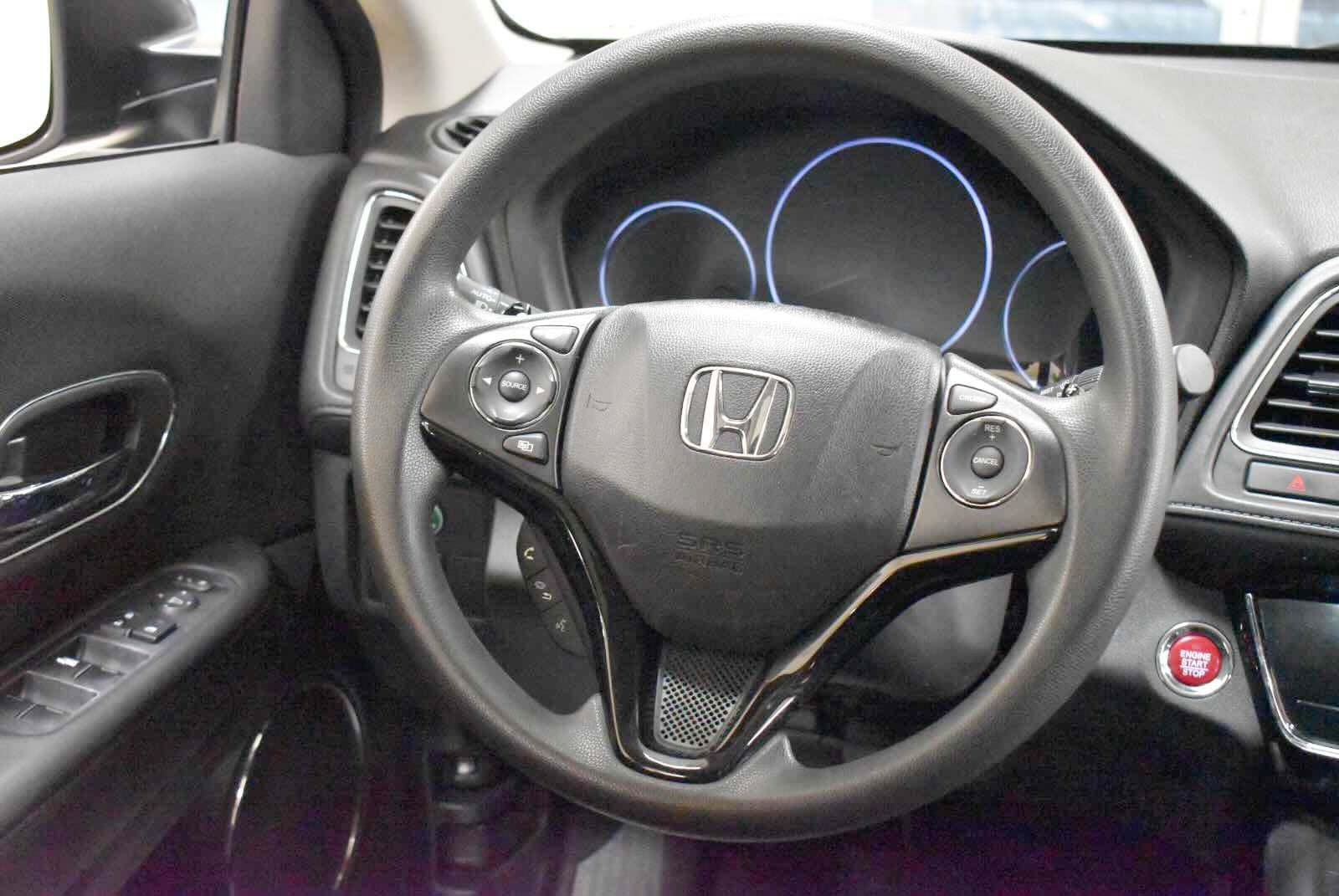 Used 2018 Honda HR-V EX image 16