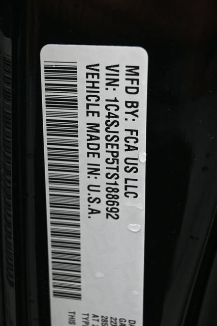 New 2026 Jeep Grand Wagoneer L Summit w/ Rear Seat Video Group I AWD/4WD image 40