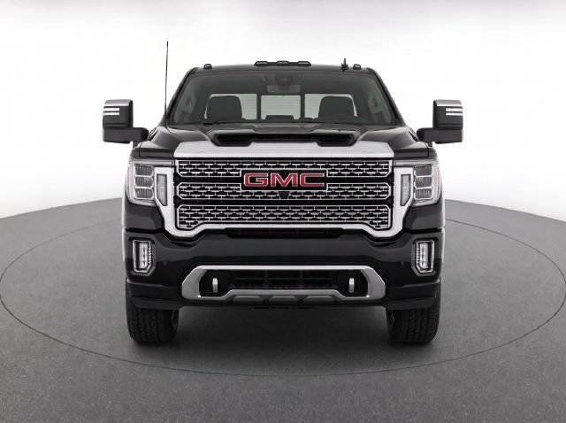 Used 2023 GMC Sierra 2500 Denali w/ Denali Black Diamond Edition AWD/4WD image 5