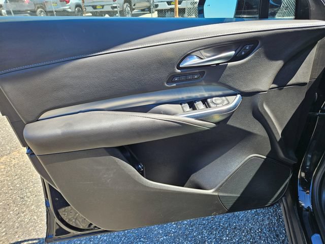 Used 2023 Cadillac XT4 Premium Luxury w/ Sun And Sound Package AWD/4WD image 27
