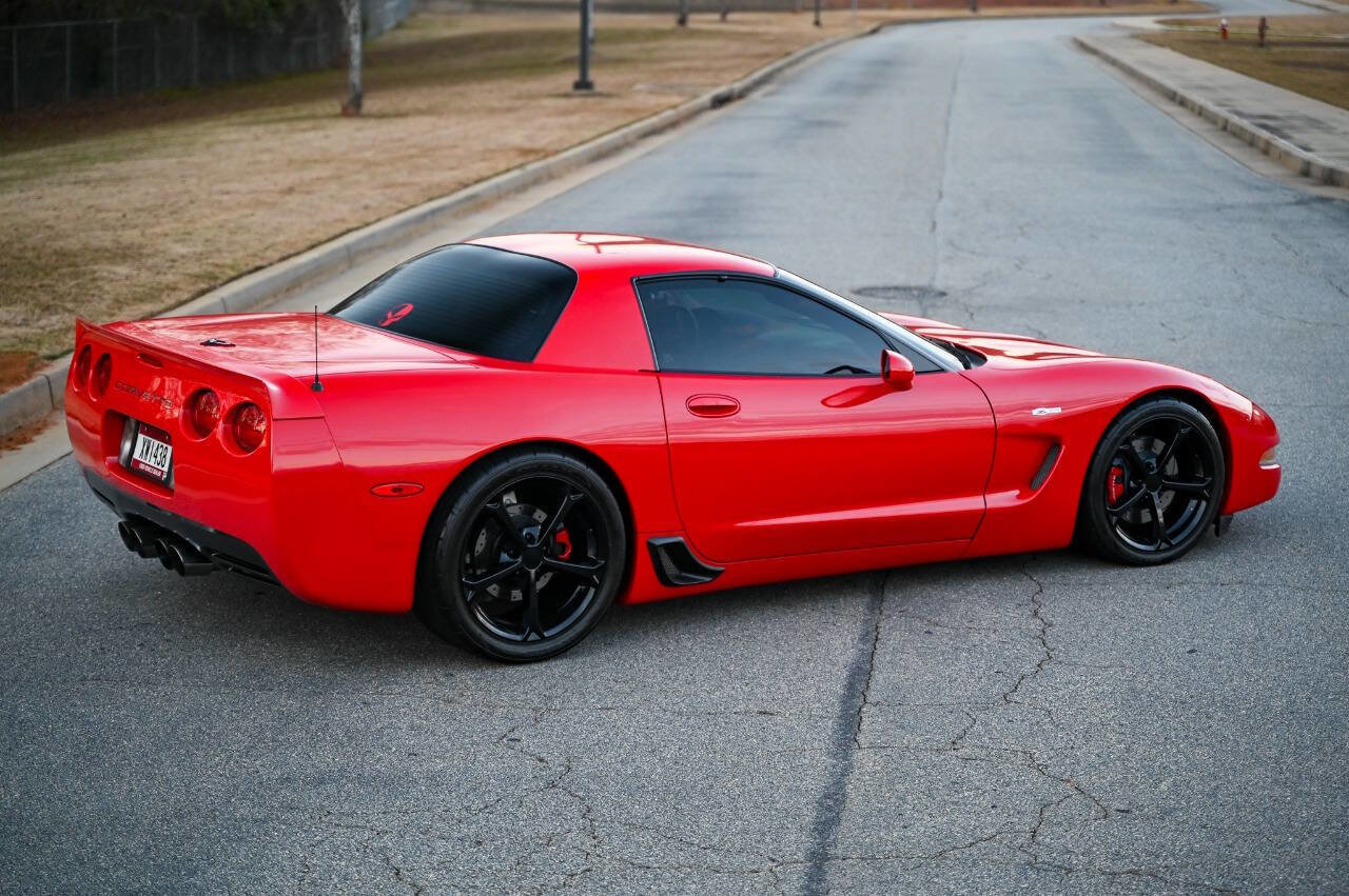 Used 2002 Chevrolet Corvette Z06 w/ Memory Pkg image 2