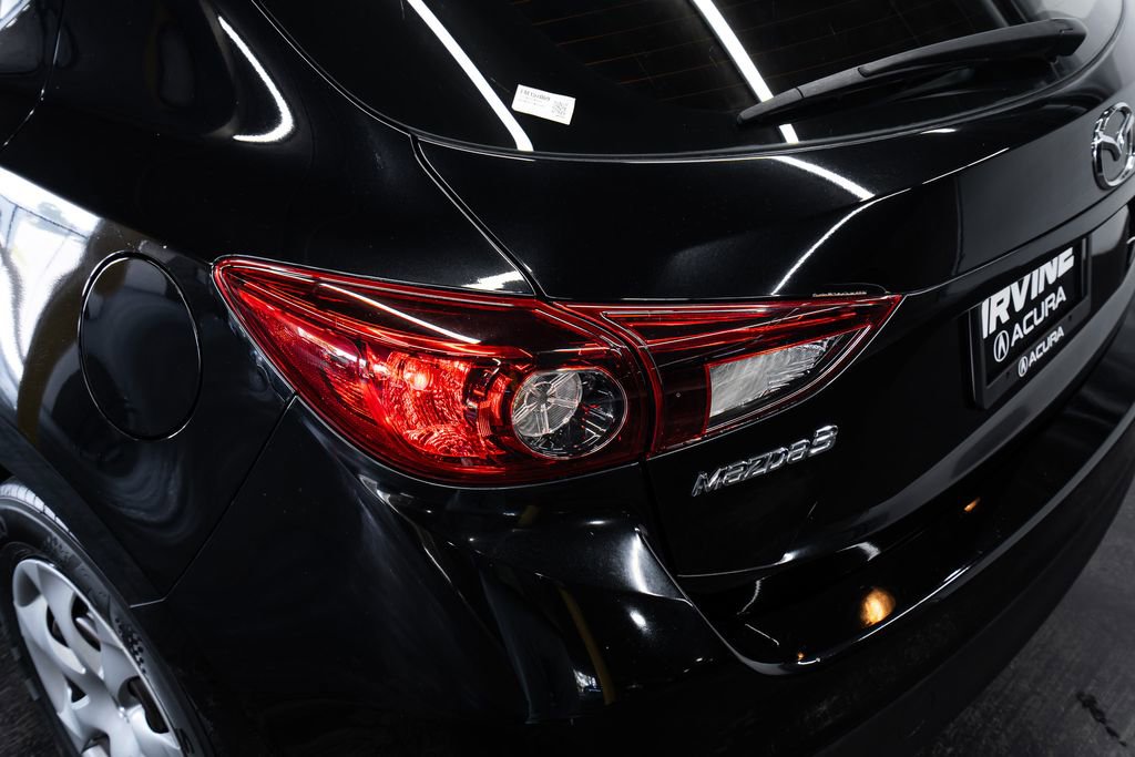 Used 2015 MAZDA MAZDA3 i Sport image 14