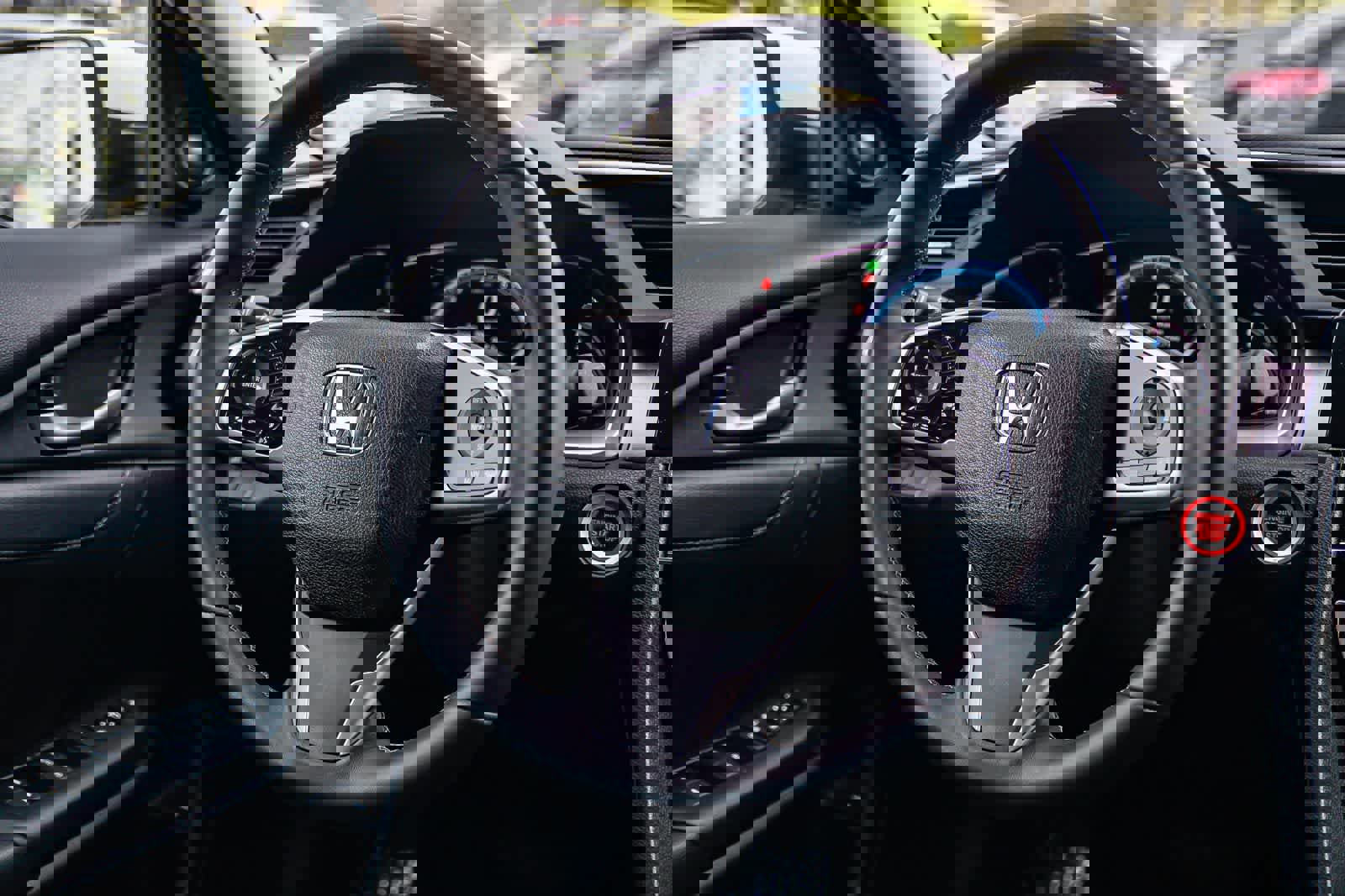 Used 2016 Honda Civic Touring image 15