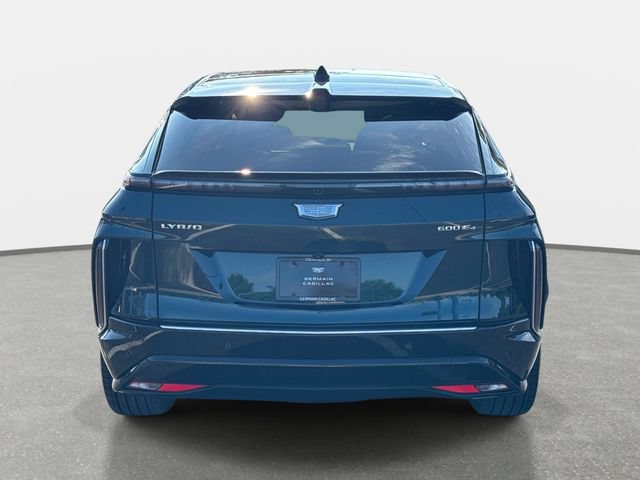 Certified 2025 Cadillac Lyriq Luxury w/ LPO, Floor Liner Package AWD/4WD image 4