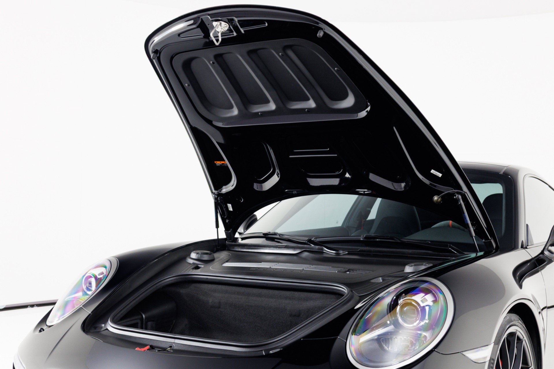 Used 2017 Porsche 911 Carrera GTS RWD image 44