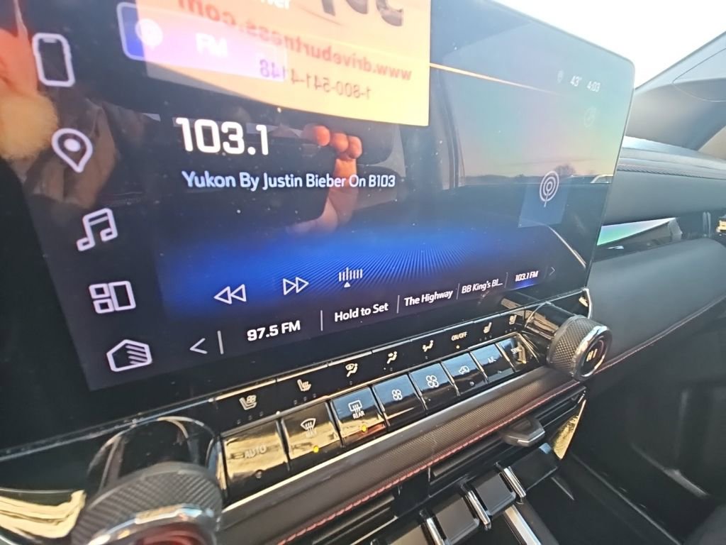 Certified 2024 Chevrolet Colorado Z71 w/ Z71 Convenience Package 2 image 28