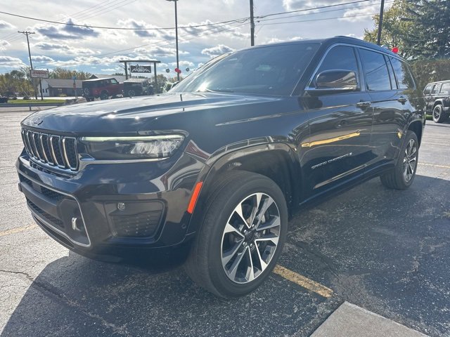 Used 2022 Jeep Grand Cherokee L Overland w/ Luxury Tech Group IV image 10