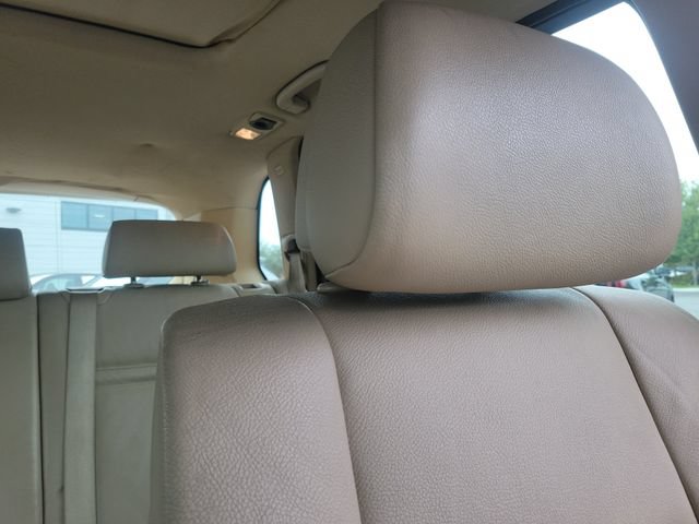 Used 2010 BMW X5 xDrive30i AWD/4WD image 32