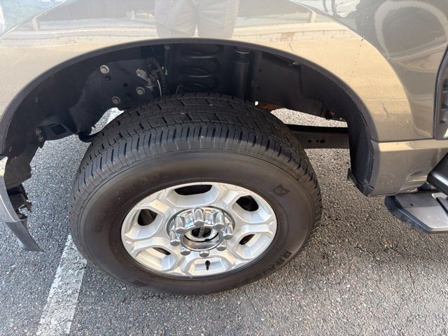 Used 2025 Ford F250 XLT AWD/4WD image 18