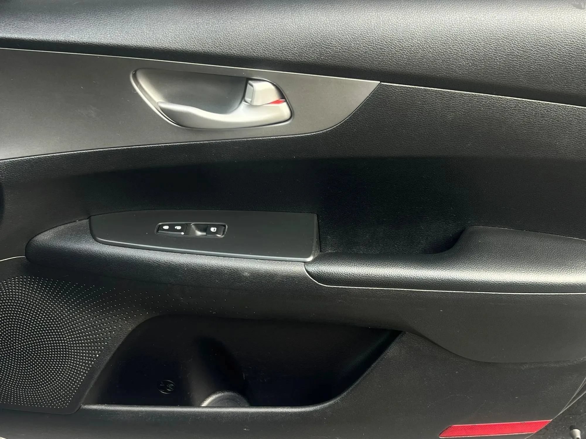 Used 2019 Kia Forte Sedan FWD image 35