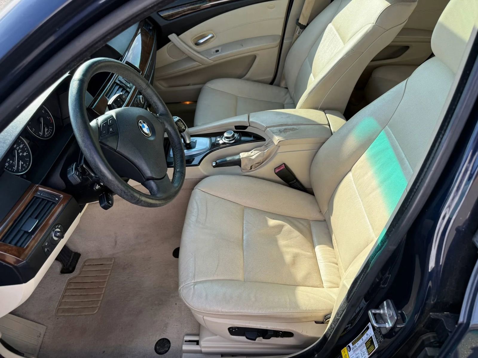 Used 2010 BMW 528i Sedan RWD image 13