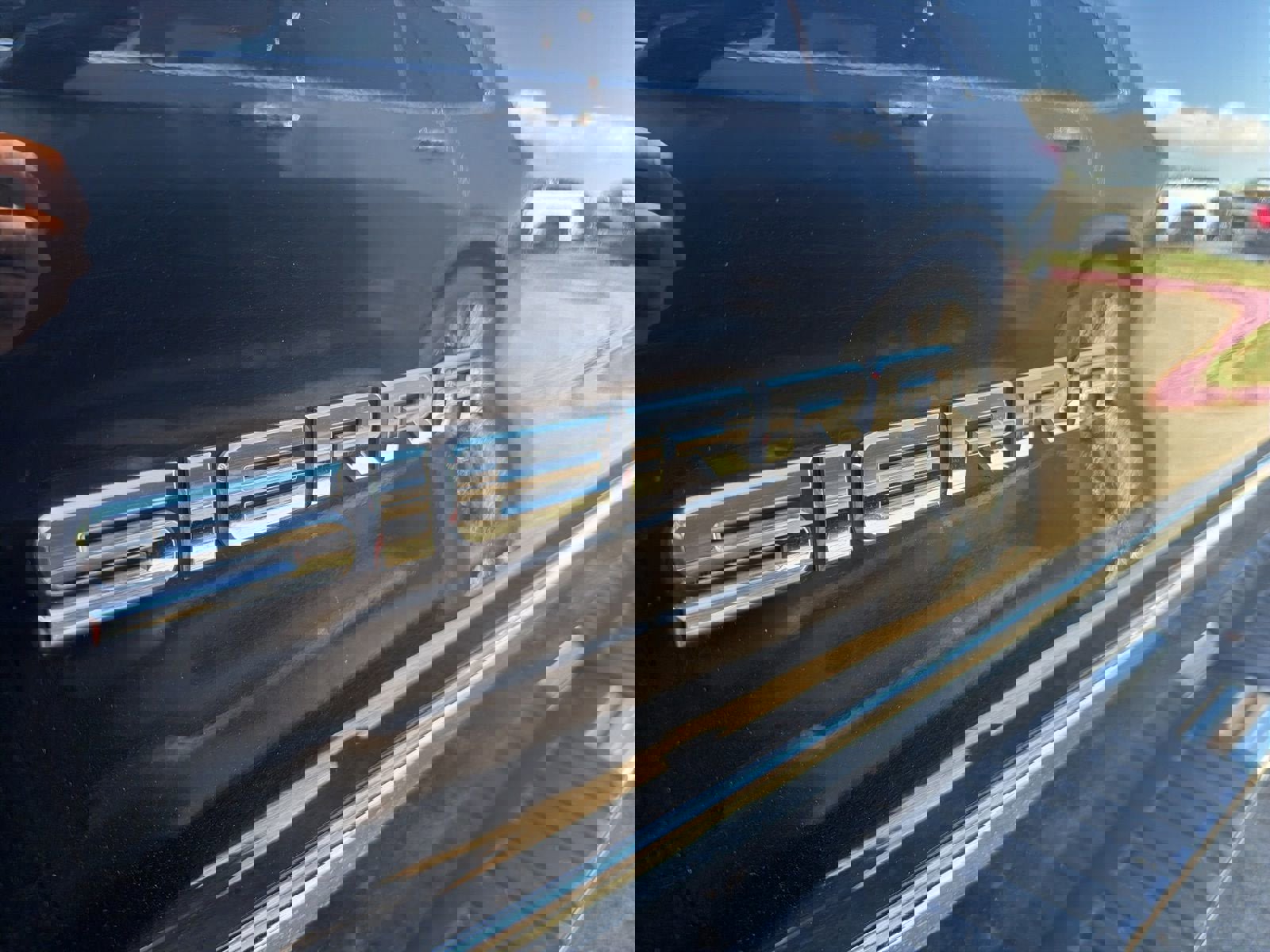 Certified 2018 GMC Sierra 1500 SLT w/ SLT Premium Package image 5