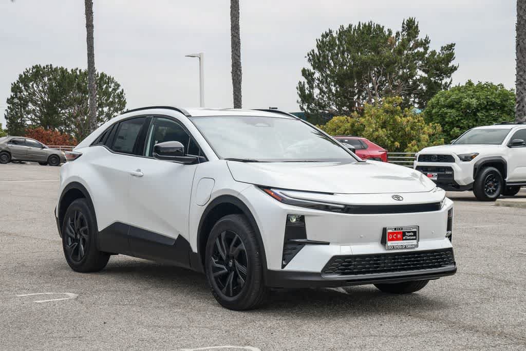 New 2026 Toyota C-HR AWD/4WD image 3