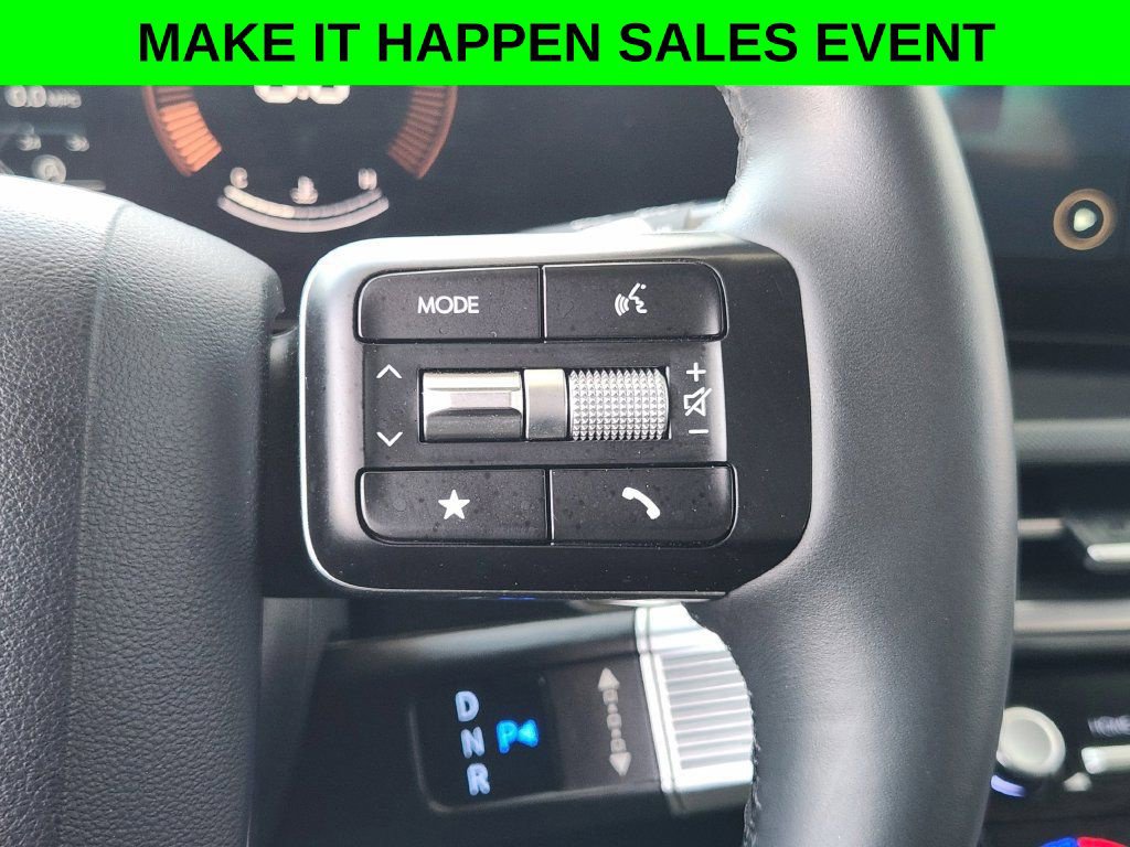 Used 2025 Hyundai Santa Fe SEL FWD image 22