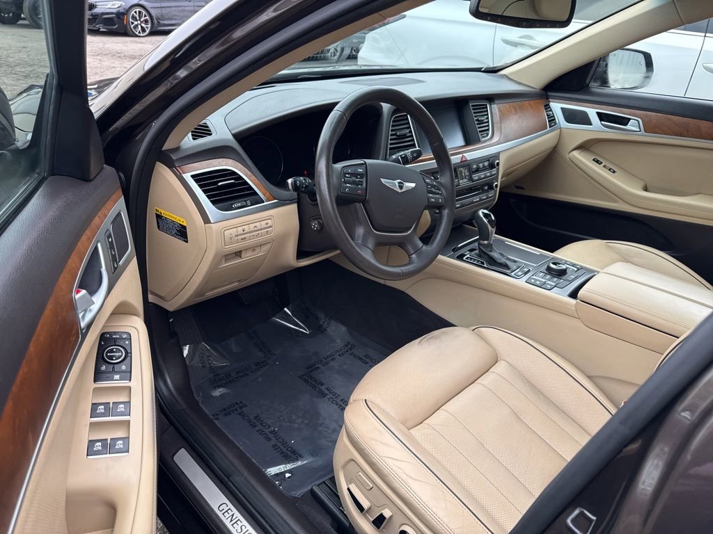 Used 2016 Hyundai Genesis 3.8 w/ Option Group 04 image 6
