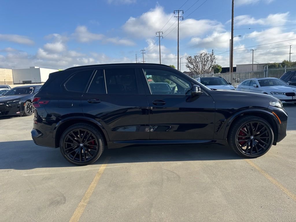 Used 2026 BMW X5 sDrive40i w/ M Sport Package RWD image 8