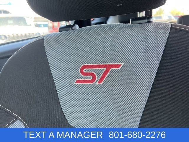 Used 2017 Ford Focus ST FWD image 17