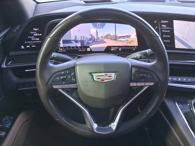 Used 2021 Cadillac Escalade Premium Luxury w/ LPO, Illumination Package image 7