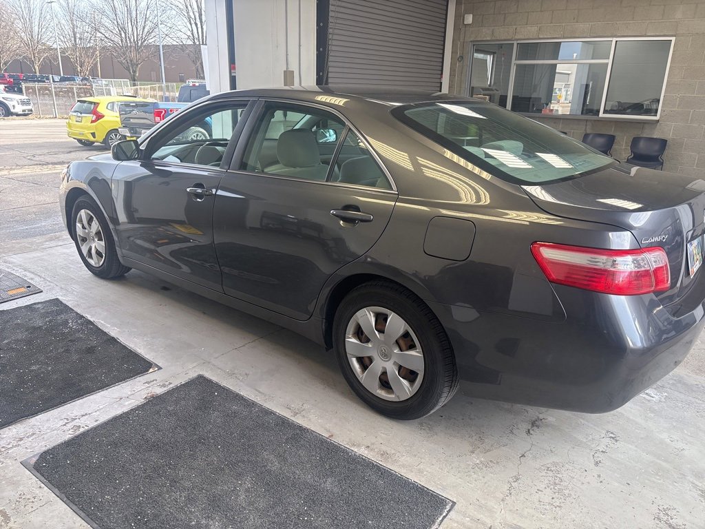 Used 2008 Toyota Camry LE image 3