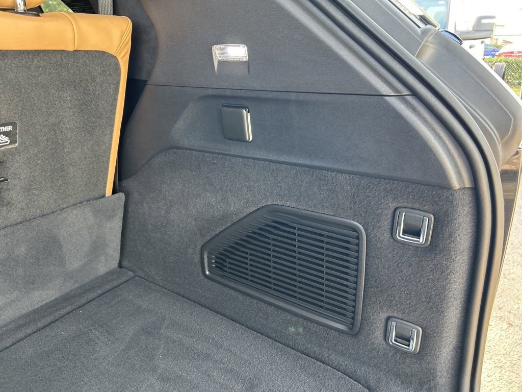 Used 2025 Cadillac Escalade IQ Sport 2 image 42